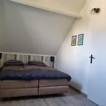 Woning Met Voorverwarmde, Overdekte Jacuzzi In De Tuin Holiday home *