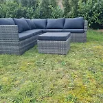 Woning Met Voorverwarmde, Overdekte Jacuzzi In De Tuin Holiday home *