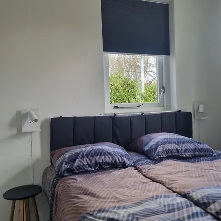 Woning Met Voorverwarmde, Overdekte Jacuzzi In De Tuin Holiday home *
