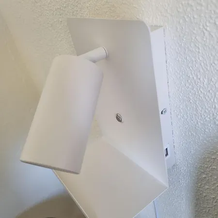 Woning Met Jacuzzi In Grote Tuin Holiday home *