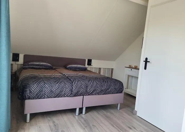 Holiday home Woning Met Jacuzzi In Grote Tuin