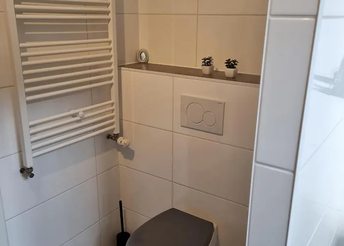 Holiday home Woning Met Jacuzzi In Grote Tuin Ewijk