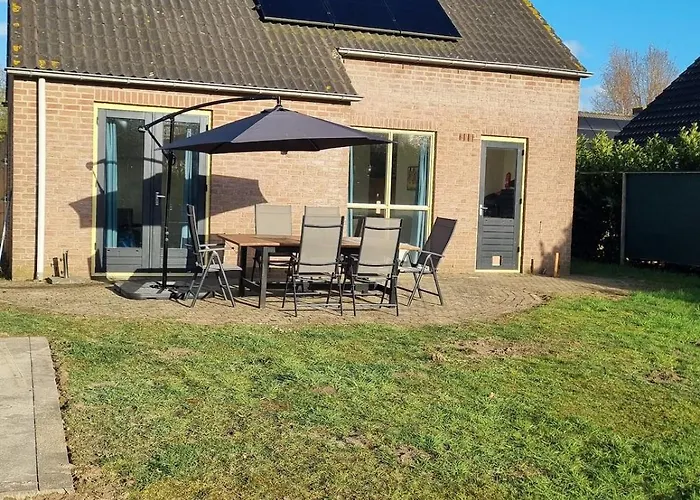 Дом отдыха Woning Met Jacuzzi In Grote Tuin *