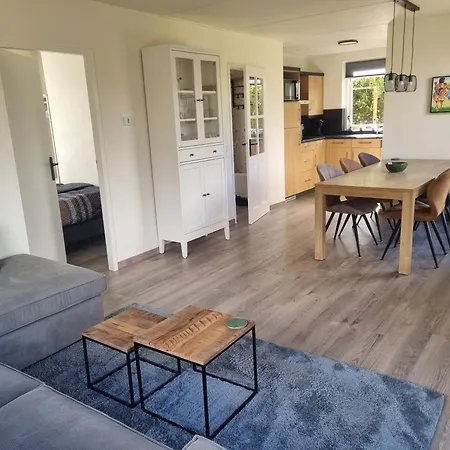 度假居 Woning Met Jacuzzi In Grote Tuin