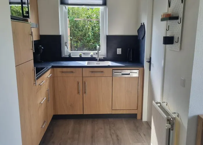 度假居 Woning Met Jacuzzi In Grote Tuin