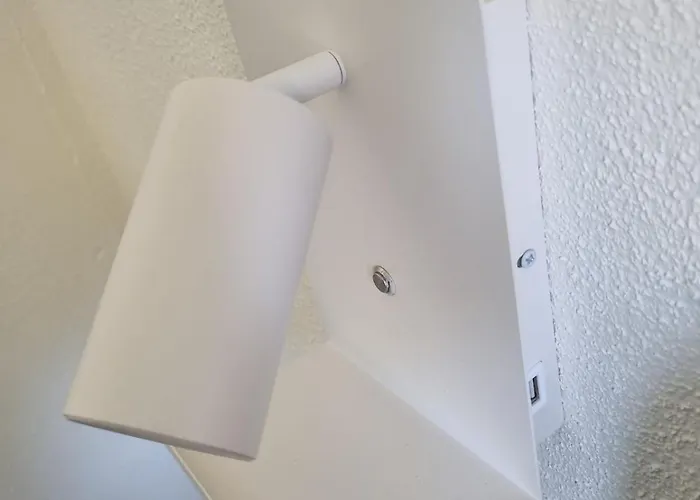 Woning Met Jacuzzi In Grote Tuin 度假居 *